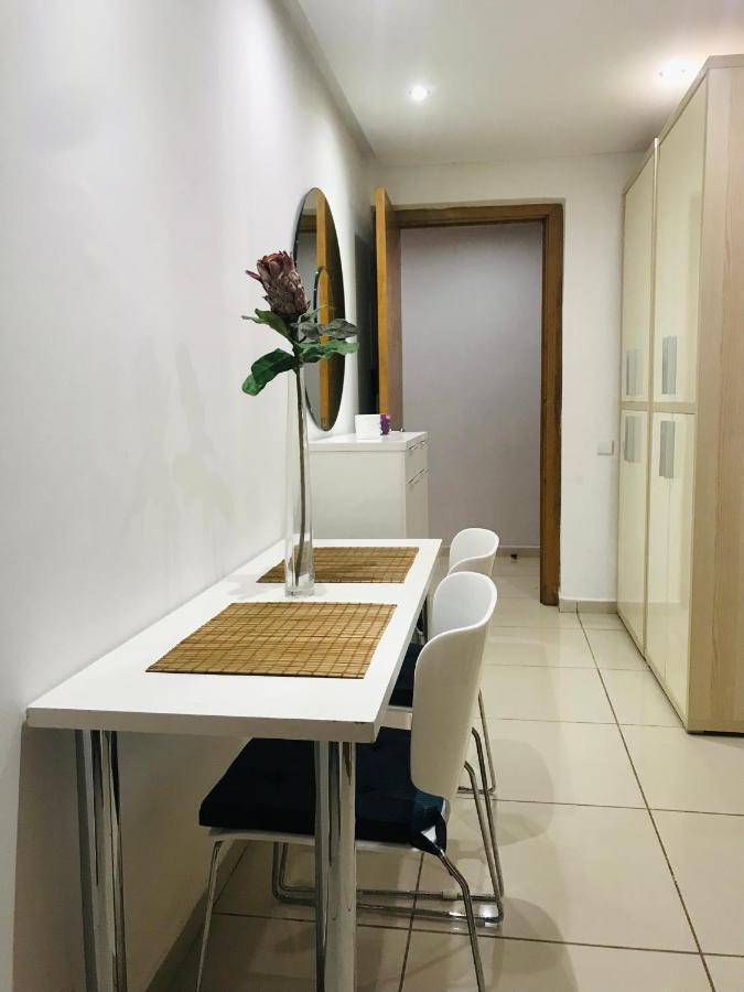 Melrose Beαch Aρραrt Pοοl Vieω Apartment *